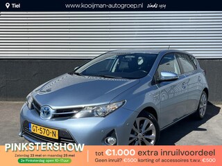 Toyota Auris 1.8 Hybrid Executive Trekhaak, Stoelverwarming, Navigatie, Parkeersensoren, Achteruitrijcamera, Cruise control, Climate control, Volledig dealeronderhouden