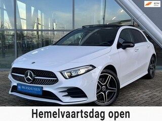 Mercedes-Benz A-klasse 250 e AMG Line Plug in Hybride 218pk Pano / Widescreen / Trekhaak / Sfeerverlichting