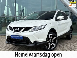 Nissan Qashqai 1.2 Tekna Panoramadak / Trekhaak / 360 Camera / Leder