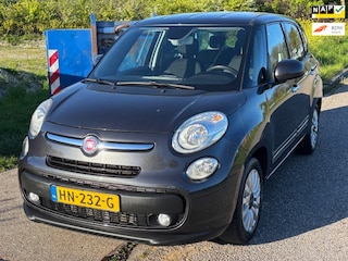 Fiat 500L Living 1.4 T-Jet Lounge ECC Audio-CD/MP3 Navi Electric pakket Leder/Stof LMV 16" Cruise ESP PDC Dealeronderhoud Nw Apk!