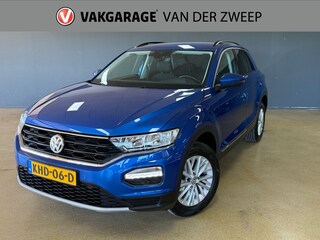 Volkswagen T-Roc 1.0 TSI Style Business | Sensoren | Navigatie