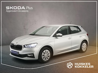 Skoda Fabia Essence 1.0 TSI 95pk Snelheidsbegrenzer, LED koplampen, Parkeersensor achter, App connect, DAB, Radio, Airco, Bluetooth