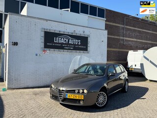 Alfa Romeo 159 Sportwagon 1.8 MPI Distinctive - VOL OPTIE - RIJDT & SCHAKELT GOED!