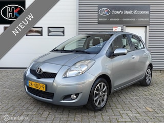 Toyota Yaris 5-deurs 1.3-16v VVTi H6 Aut.Airco LM Trekhaak