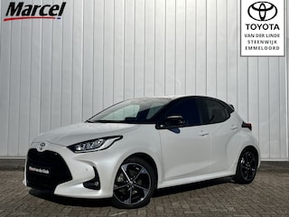 Toyota Yaris 1.5 Hybrid 130 Launch Edition HUD Parkeer en Dodehoek Sensoren Stoel Stuur Verwarming