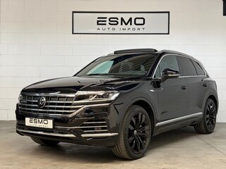 Volkswagen Touareg 3.0 TSi eHybrid 4MOTION Panoramadak Trekhaak Luchtvering ACC