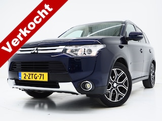 Mitsubishi Outlander 2.0 Instyle 4WD 7P | Schuifdak | Trekhaak | Leder | Camera | Keyless | Cruise | Stoelverwarming