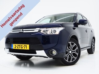 Mitsubishi Outlander 2.0 Instyle 4WD 7P | Schuifdak | Trekhaak | Leder | Camera | Keyless | Cruise | Stoelverwarming