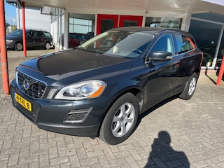 Volvo XC60 2.0T 203PK Aut. Momentum Xenon/TREKHAAK/Bluethooth