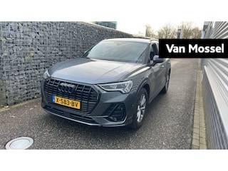 Audi Q3 45 TFSI e S edition 245 PK | S-line | Automaat | Navigatie | Panoramadak | Camera | Stoelverwarming | Climate Control | Adaptive cruise control | Trekhaak |