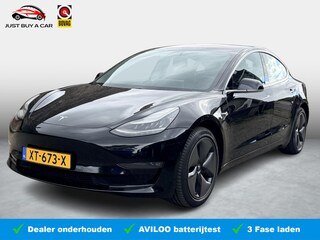 Tesla Model 3 Long Range AWD 75 kWh Warmtepomp / 3 Fase / Autopilot / Stoel en Stuurverwarming / Leder / Panorama /