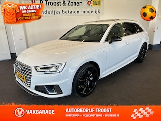 Audi A4 Avant 45 TFSI Sport S line black edition 245PK | Panoramadak | Digital dashboard | Lederen bekleding | Head up display | Adaptieve cruise control | Achteruitrijcamera | Adaptief onderstel | Stoelverwarming v+a | Park assist | Draadloze telefoonlader | Lane assi