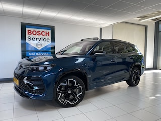 Volkswagen Tayron 1.5 eHybrid R-Line Edition 272 PK Panoramadak / Trekhaak / matrix led / Carplay