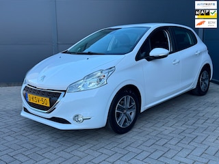 Peugeot 208 1.2 VTi Envy / Navi / Nap / Pdc