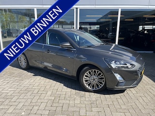Ford Focus 1.0 EcoBoost Titanium Business Carplay / Led / Lmv / Sportstoelen / Cruise