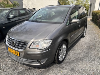 Volkswagen Touran 1.4 TSI Highline 7 PERSOONS