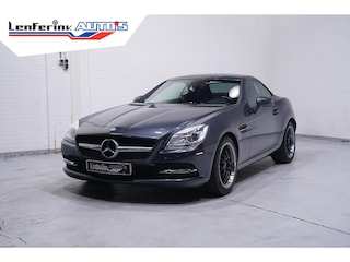 Mercedes-Benz SLK 200 navigatie lederen-bekleding stoelverwarming electrische-kap comfort-pakket 16"-lmv