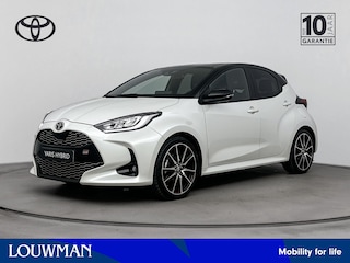 Toyota Yaris 1.5 Hybrid 130 GR Sport | Stoelverwarming | HUD | Keyless |