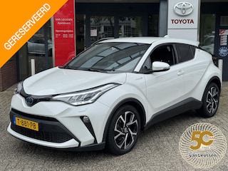 Toyota C-HR 1.8 Hybrid BUSINESS PLUS TREKHAAK STOEL/STUURVERW 4S-BANDEN PARK-SENSOREN APPLE/ANDROID CAMERA AD-CRUISE CLIMA