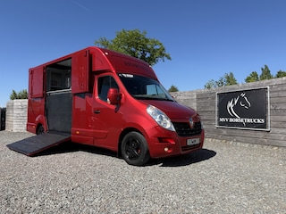 Renault Master | HORSETRUCK | MTM | STALLION 5XL | 2018 | 170.337KM | DUB CAB | HENGST | MANUEL | 170PK | 5-SEAT | SUPERDELUXE  | NL KENTEKEN