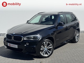 BMW X5 xDrive35i High Executive M-Sport 6 Cil. Trekhaak 3500Kg | Org. NL | Surround View | Harman Kardon | Panoramadak | Soft Close | Head-Up Display |