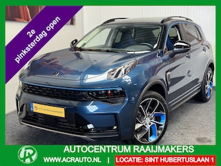 Lynk & Co 01 1.5 TREKHAAK 100 STUKS OP VOORRAAD !! VOL OPTIES ! 360 CAMERA TREKHAAK ADAPTIVE CRUISE CONTROL PANORAMA SCHUIF/KANTELDAK APPLE CARPLAY/ANDROID RIJSTROOKSENSOREN ZEER MOOI !!