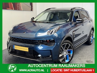 Lynk & Co 01 1.5 TREKHAAK 100 STUKS OP VOORRAAD !! VOL OPTIES ! 360 CAMERA TREKHAAK ADAPTIVE CRUISE CONTROL PANORAMA SCHUIF/KANTELDAK APPLE CARPLAY/ANDROID RIJSTROOKSENSOREN ZEER MOOI !!