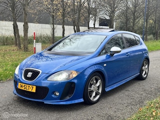 Seat Leon 1.8 TFSI FR*AUT*FULL OPTION*NEW VERSNELLINGSBAK