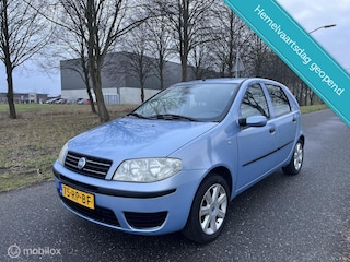 Fiat Punto 1.4-16V Dynamic*PARKEERSENSOR*CRUISE CONTROL*AIRCO