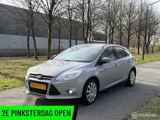 Ford Focus 1.6 TI-VCT Trend*APK 9/26*NAVI*AIRCO*5 DRS