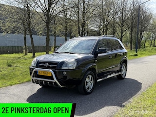 Hyundai Tucson 2.0i Active*LEDER*STOELVERWARMING*TREKHAAK
