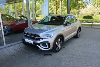 Volkswagen T-Roc 1.5 TSI R-Line, Keyless Voll, Camera, CarPlay/Android, Dodehoek det, etc.