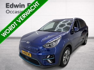 Kia Niro e-Niro ExecutiveLine 64 kWh | Leder | Schuif kanteldak SOH 100% | Andriod Auto | Apple carplay | Navigatie | Warmtepomp