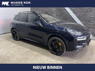 Porsche Cayenne 4.8 Turbo | Panoramadak | Luchtvering | Trekhaak | Stoelverwarming+Ventilatie | Camera