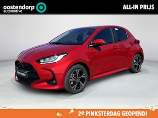 Toyota Yaris 1.5 Hybrid 115 Dynamic | Emotional red parelmoer | Nieuw uit voorraad leverbaar |