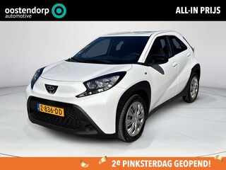 Toyota Aygo 1.0 VVT-i MT Play tot 10 jaar Fabrieksgarantie | Achteruitrijcamera | Apple carplay |