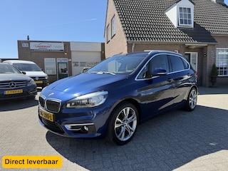 BMW 2-serie Tourer 218i Luxury Navi Camera Head-Up Leder