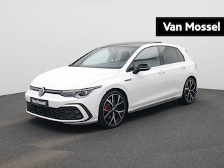 Volkswagen Golf 2.0 TSI GTI 245 PK | Panorama Schuif/Kantel Dak | LED Matrix | Stoelverwarming | Stuurwielverwarming | Digital Cockpit Pro | Head-Updisplay | Achteruitrijcamera | 19 Inch Estoril Velgen