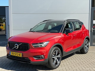 Volvo XC40 2.0 T5 247pk AWD Geartronic R-Design | Climate control | Trekhaak (2100kg) | Navigatie | Sportstoelen | 18" Lm velgen
