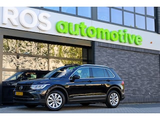 Volkswagen Tiguan 1.5 TSI Life Business | NAP! | PANO | MASSAGE | STOEL/STUURVERW | KEYLESS | ELEK TREKHAAK | ACC |