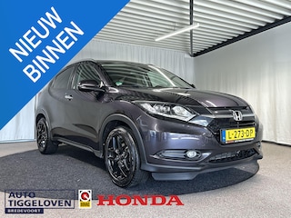 Honda HR-V 1.5 i-VTEC Executive Automaat | Trekhaak | Pano