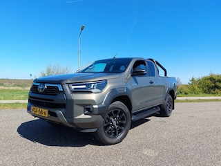 Toyota Hilux 2.4 D-4D Xtra Cab Professional. AUTOMAAT. VEEL OPTIES!!