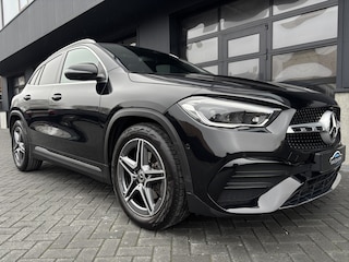 Mercedes-Benz GLA 200 Business Solution AMG Pano 360 camera