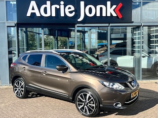 Nissan Qashqai 1.2 Tekna | AUTOMAAT | TREKHAAK | PANORAMA DAK | LEDER | 19" LM VELGEN | NAVIGATIE | 360gr CAMERA | NED. AUTO | LAGE KM STAND 67.231km |