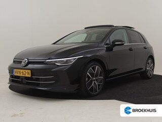 Volkswagen Golf 1.5 eHybrid Style Edition 204PK DSG/AUTO | Glazen panorama-dak | Achteruitrijcamera | Parkeer assistent | Apple carplay Android auto | Keyless entry/start | Stoel/stuurverwarming | DAB | 18"LMV
