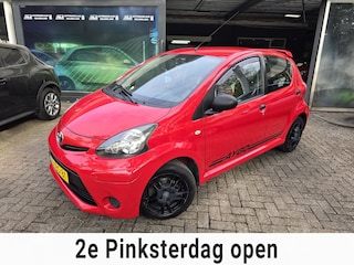 Toyota Aygo 1.0 VVT-i Comfort | 2E EIGENAAR | 12MND GARANTIE | AIRCO | LMV | NW APK |