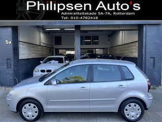 Volkswagen Polo 1.4-16V Optive Automaat