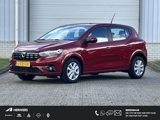 Dacia Sandero 1.0 Comfort Automaat / Trekhaak / Achteruitrijcamera / 1e Eigenaar / Dealer Onderhouden / Dode Hoek Detectie / Parkeersensoren V+A / Cruise Control / Airco /