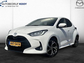 Toyota Yaris 1.5 VVT-i Style / Facelift / Apple carplay / Privacy glass