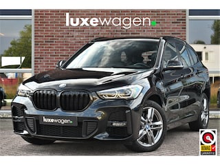 BMW X1 xDrive25e 220pk M-Sport Leder Stuurverw LED El-klep DAB BTW-auto!